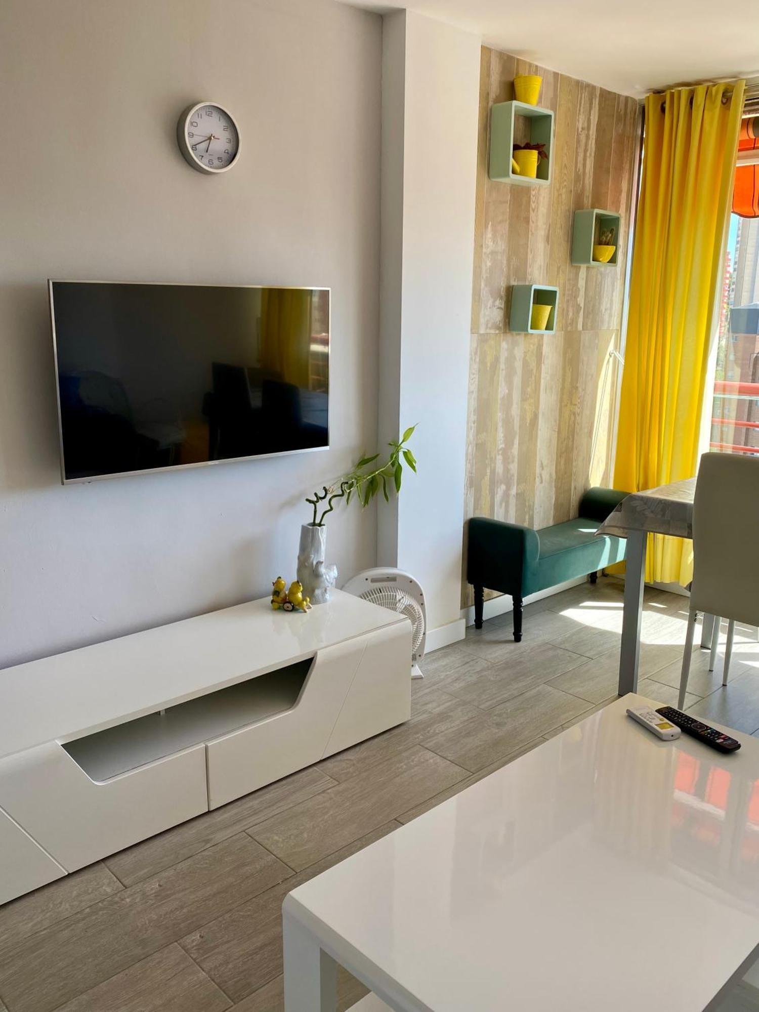 Sea View Apartments, Benidorm Eksteriør bilde